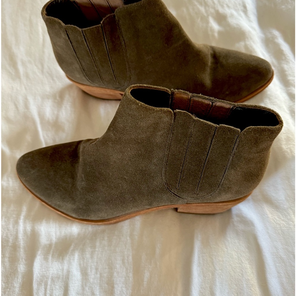 Joie Ankle Boots